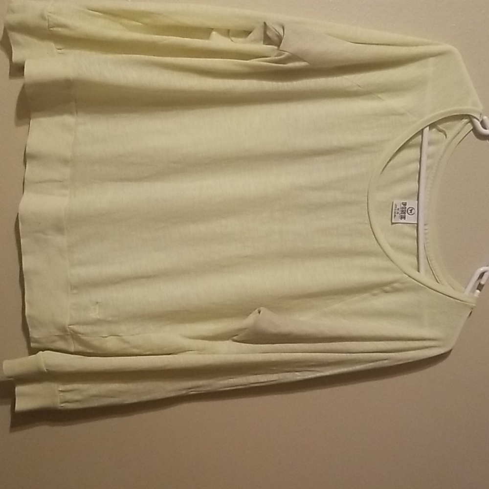 Vs shirt